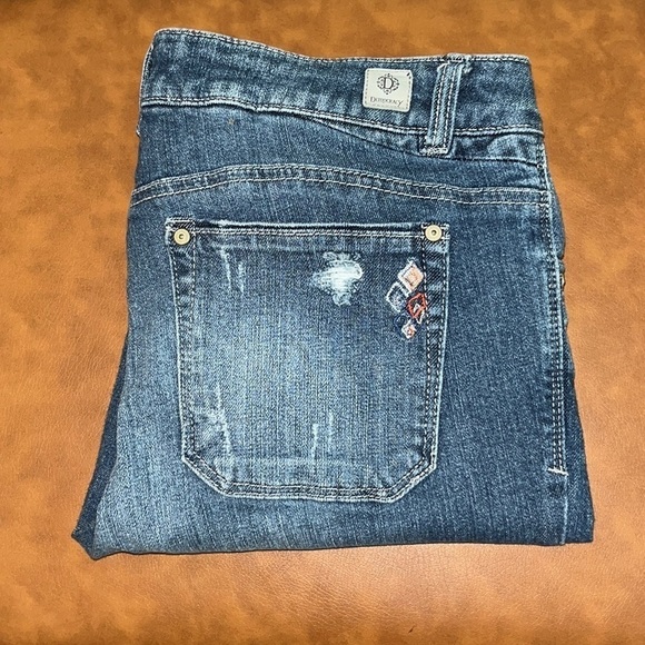 Democracy Girlfriend Size 8 - Picture 7 of 16